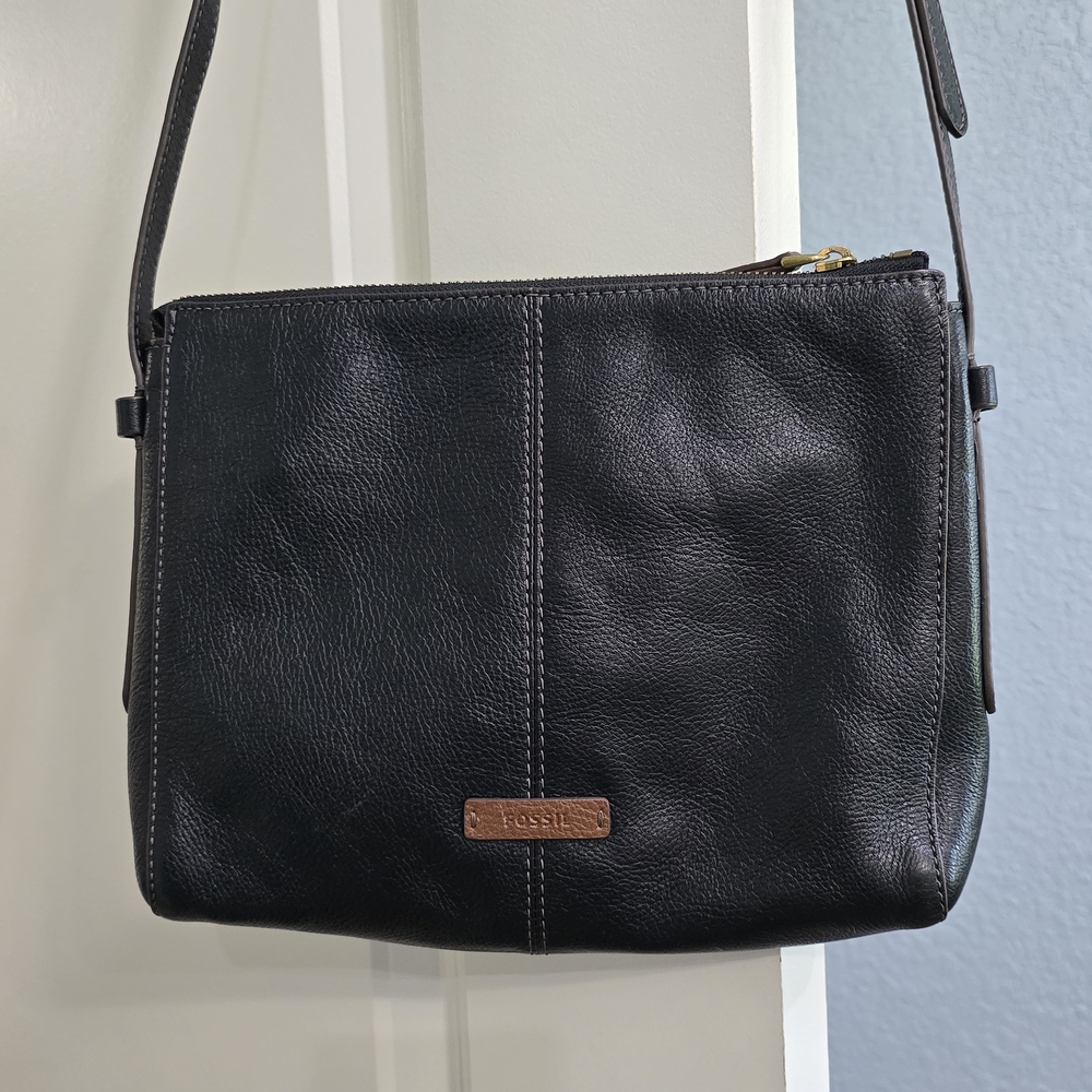 Fossil Black Leather Crossbody Bag